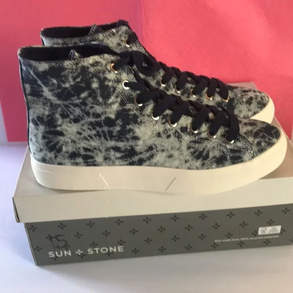 Sun + Stone  Menś High-Top Sneakers Size 9.5M Blue Tie Dye - Picture 4 of 9
